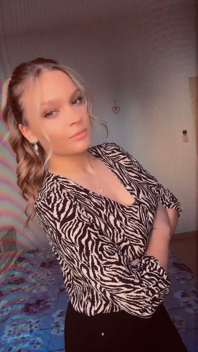 A post by @bianca_official_21 on TikTok caption: Love this song❤️ #foryoupage❤️❤️ 