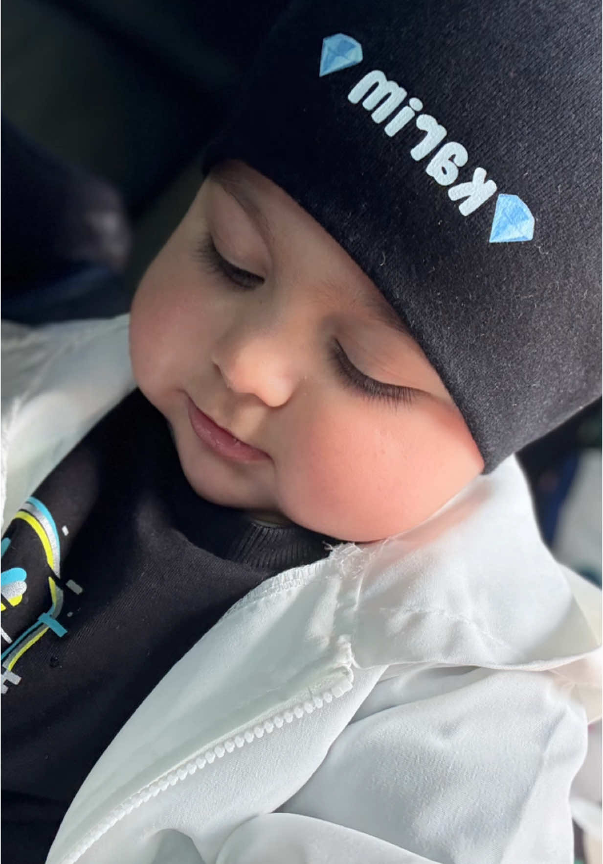 A post by @allondra12 on TikTok caption: #allondraion🐻🍫 #baby #4you #babykarim #Boss 🩵🩵🩵