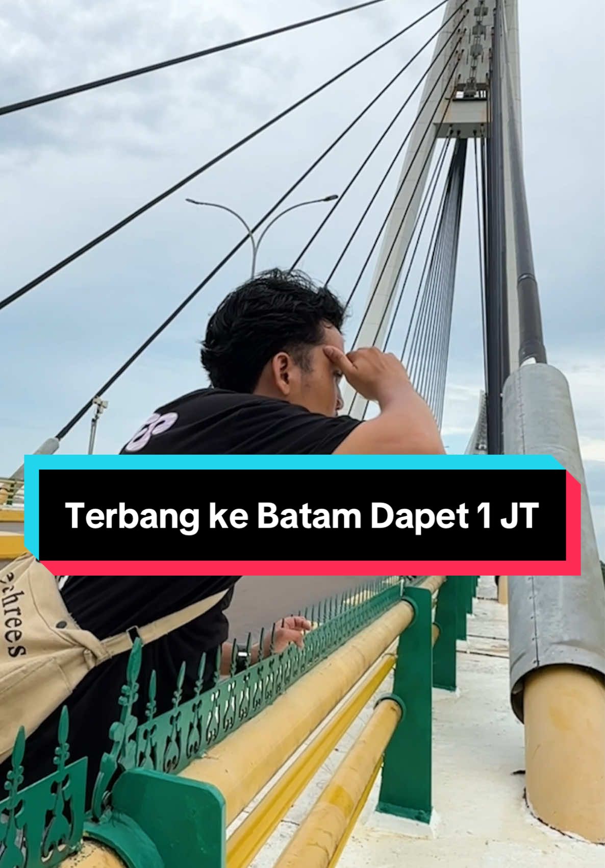 A post by @iben_ma on TikTok caption: Jadi gitu rasanya.. T-Shirt by: @No Void Minds 