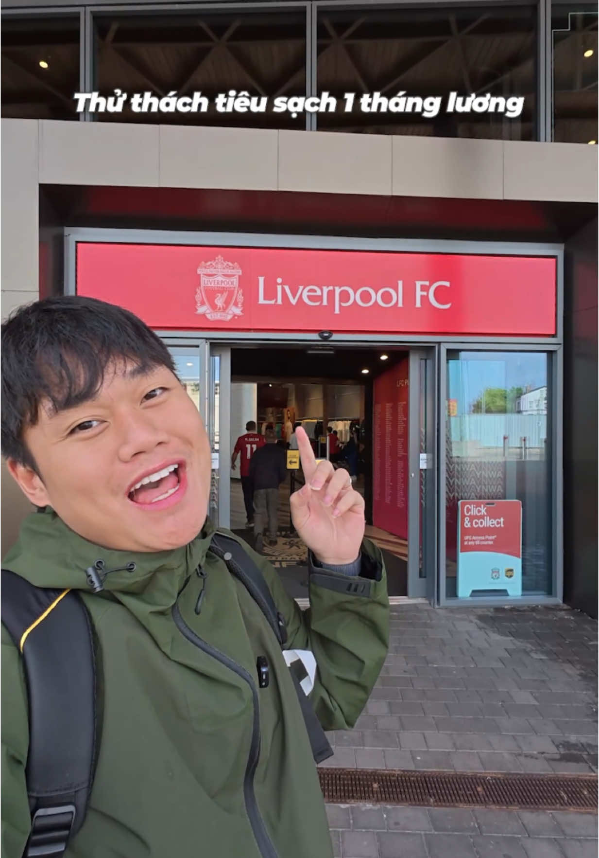 A post by @duyyy.real.channel on TikTok caption: Thử thách tiêu sạch 1 tháng lương trong shop đồ lưu niệm của Liverpool FC #schannel 