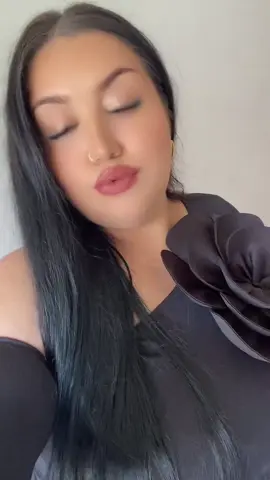 A post by @roberta__robe98 on TikTok caption: #amintire #CapCut #5pasidebine #foruyou 