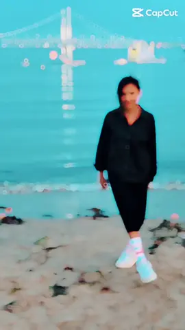 A post by @thilini868 on TikTok caption: මට නම් මාව පට්ට හොදයි, අනිත් උන්ට මාව හොදට පෙනුනත් එකයි, නැතත් එකයි.. 👌