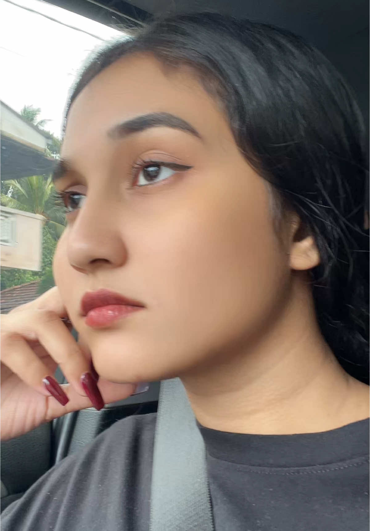 A post by @ishini_wijesinghe on TikTok caption: 😂 #onemillionaudition #trending #ishiniwijesinghe #viralvideo #onemillionaudition 