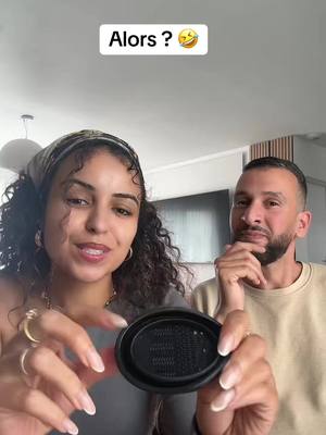A post by @momo_kame on TikTok caption: C’est quoi l’objet ? 