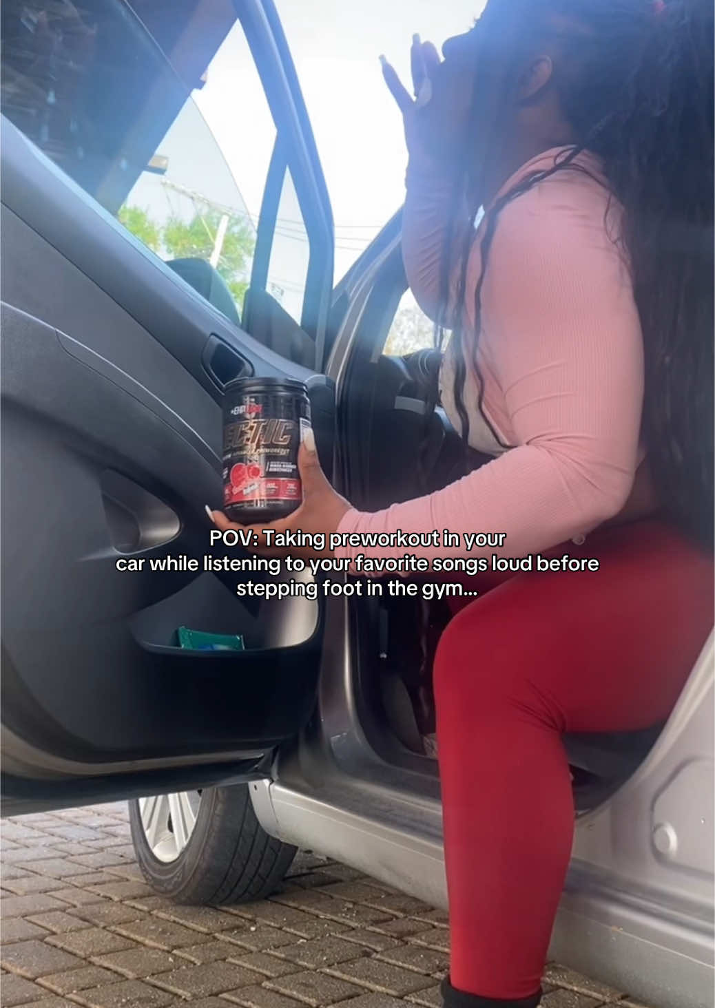 A post by @qdaedae on TikTok caption: Pre workout from @ehplabs + Good music = Energized and focused workout.. Go try them out while it’s still in stock…link below #gymgirl #gymmotivation #girlswholift #glutesworkout #gymtok 
