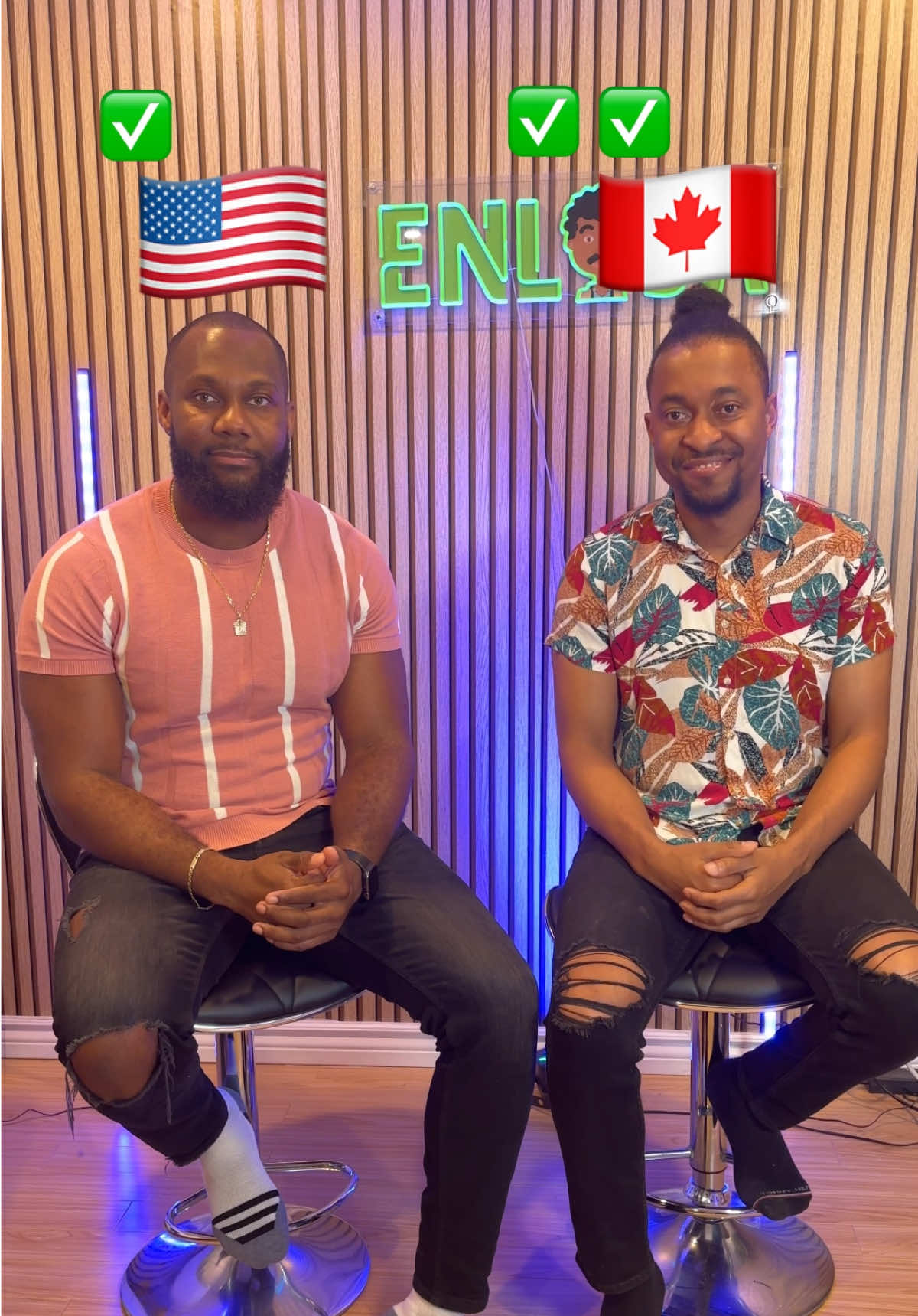 A post by @enloja on TikTok caption: Les Etats-Unis 🇺🇸 ou le Canada 🇨🇦 ? Quel pays est le meilleur? #usacana #usa #canada #meilleur #pays #choisir #vivre #etudier #travailler #fyp 