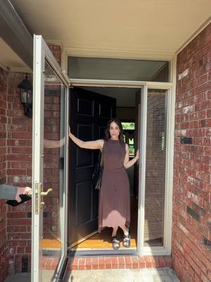 A post by @mireyadelatorre4 on TikTok caption: House tour de nuestra casa nueva ♥️