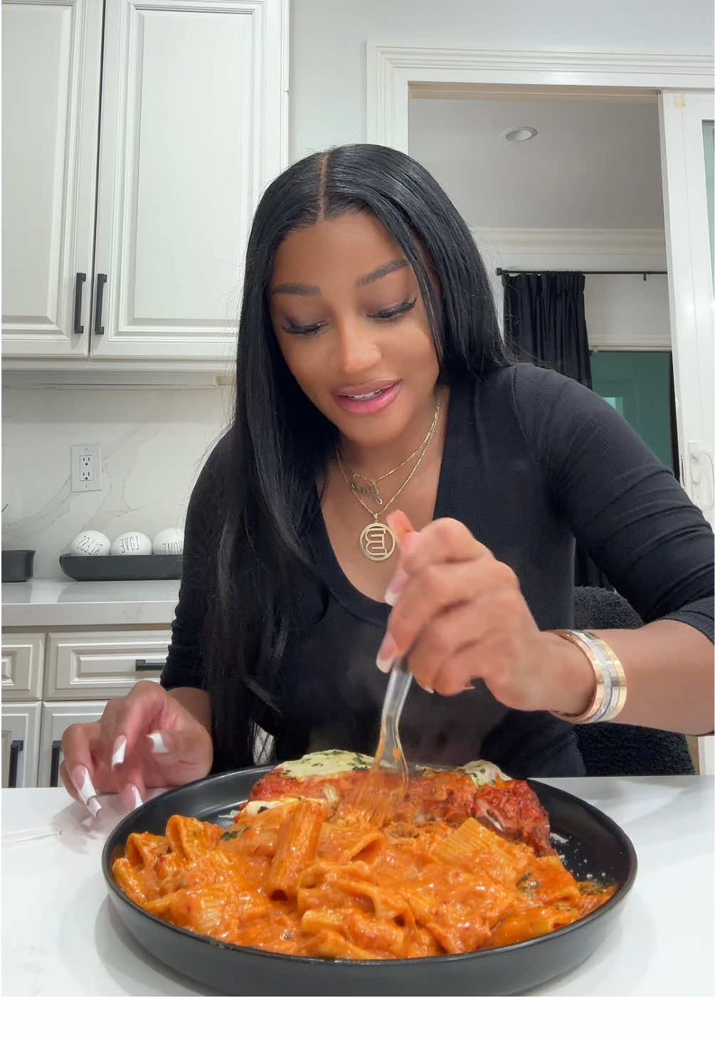 A post by @cookinwithjai on TikTok caption: I made my favorite vodka pasta and chicken parm Mukbang #fyp #mukbang #eating #mukbangeatingshow #fypシ #pasta 