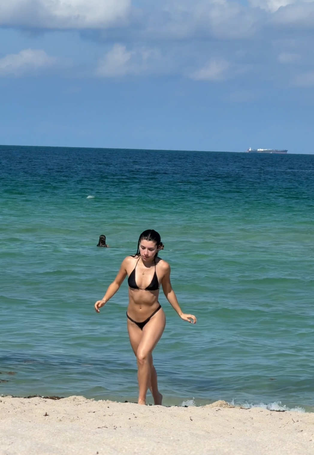 A post by @ferchugimenez on TikTok caption: Playita I love you