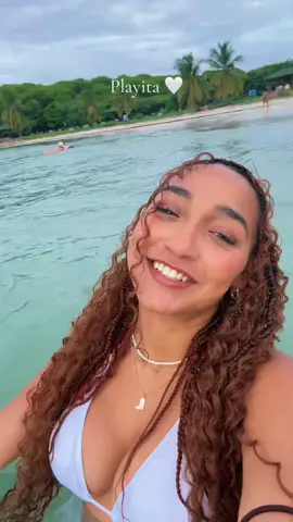 A post by @ashley_annel on TikTok caption: 🇵🇷🇵🇷🇵🇷🫶🏼