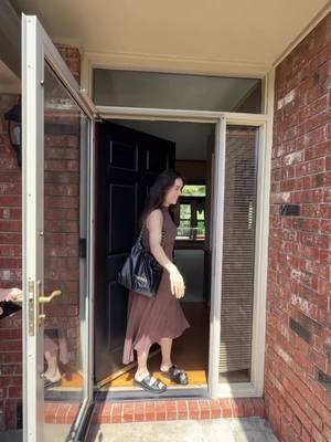 A post by @mireyadelatorre12 on TikTok caption: House tour de nuestra nueva casa 🏠♥️ #HouseTour #HomeInspiration #CasaNueva