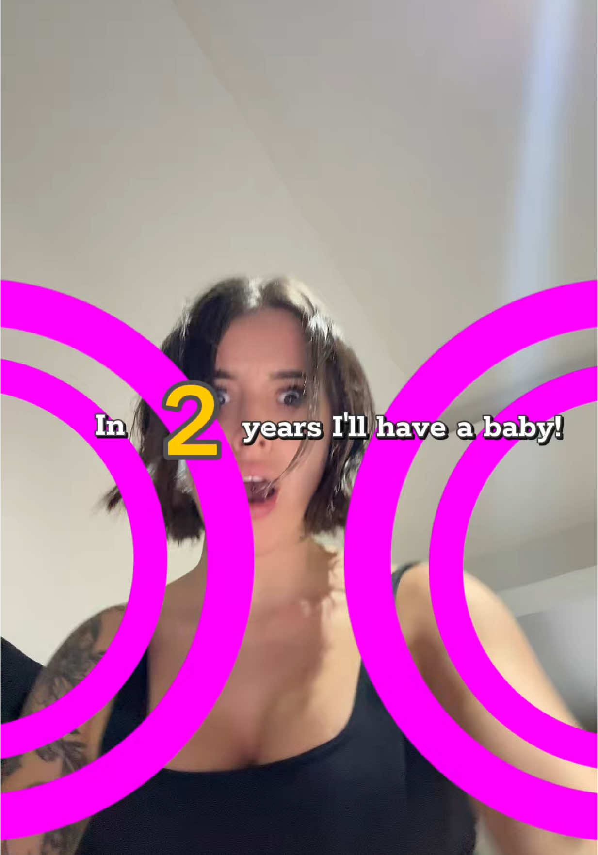 A post by @alberee_ on TikTok caption: no entiendo que está pasando 