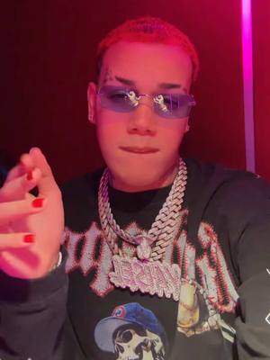 A post by @yaiseloficial on TikTok caption: #yaisellamelodia #yaisellm 