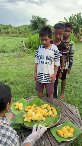 A post by @chhomsreypach on TikTok caption: ដំណឹងស្វែងរកអ្នកជិតខាង