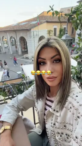 A post by @cristinakryss10 on TikTok