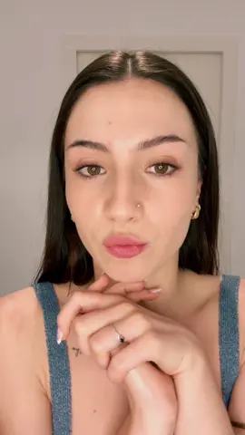 A post by @lenie_lct on TikTok caption: Mon GRWM du moment avec mes favoris @BourjoisParis #GlowTint #TwistUpBondForce #grwm #Bourjois 