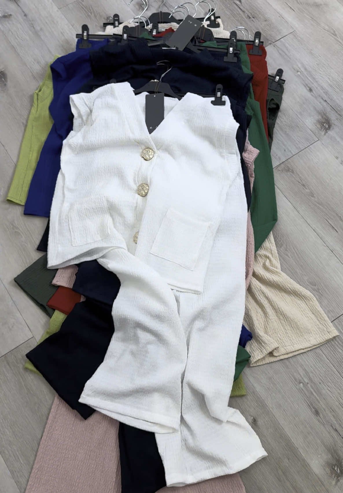 A post by @glamdollfashion on TikTok caption: Our 𝐊𝐄𝐍𝐃𝐑𝐀 set has just landed & is ready to be 𝘆 𝗼 𝘂 𝗿 𝘀 👁 Tap to 𝙾𝚆𝙽 it 👇🛍#glamdollfashion #tiktokmademebuyit #Summer #OOTD #plussizefashion #sizeinclusive #FYP #hotgirlsummer #bestseller