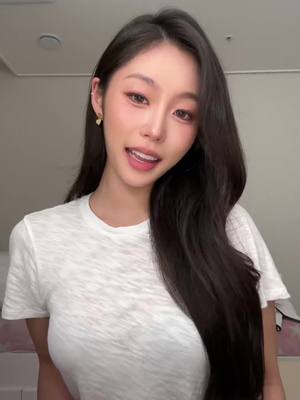A post by @amyflamy1 on TikTok caption: House Tour?🥴✨😎  #grwm #grwmroutine #gurwm #SkinCare #skincareroutine #skincaretips #houseoftiktok #housetour #koreanskincare 