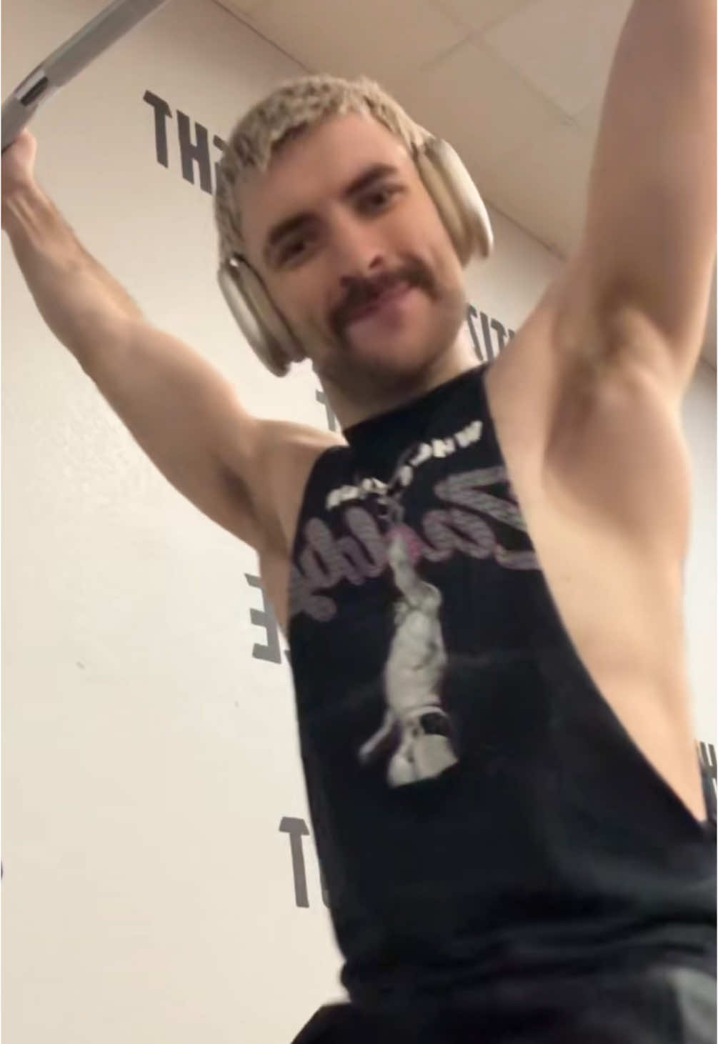 A post by @flexuallyfrustrated on TikTok