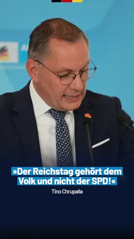 A post by @afdfraktionimbundestag on TikTok caption: Der Reichstag gehört dem Volk und nicht der SPD! #bundestag
