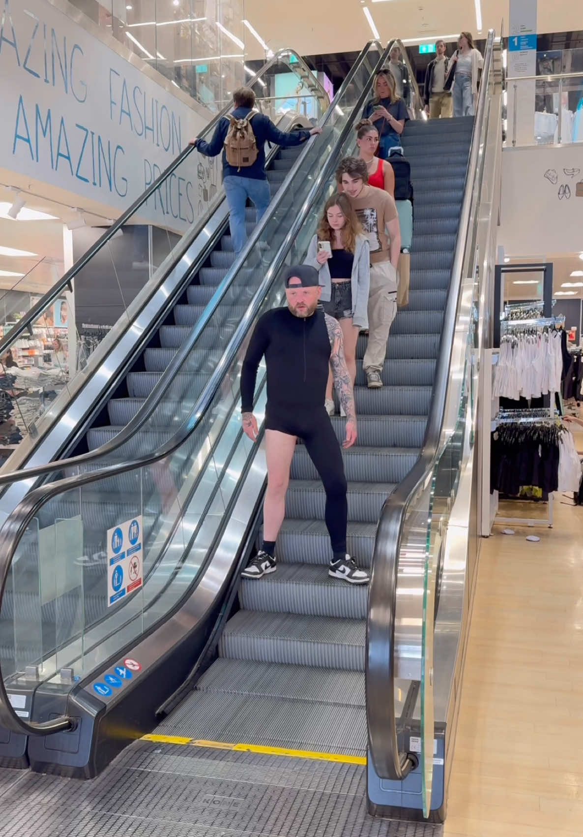 A post by @arroncrascall on TikTok caption: I absolutely nailed it!! #fyp #foryour #public #fashion #icon 