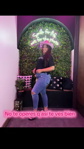 A post by @andreina010891 on TikTok caption: #cirujiasplasticas #tummytuck #miamibeach #operadas #