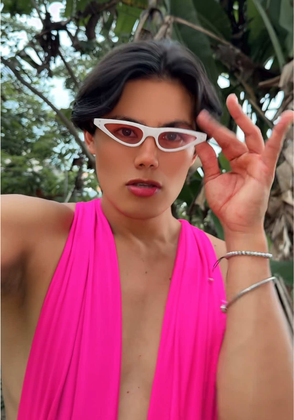 A post by @danielcuervo05 on TikTok caption: Dame tu cosita 🔥