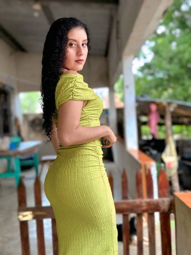 A post by @maricelaruizzoficial on TikTok caption: #buenamusica🎶 #jutiapaguatemala🇬🇹❤️🤠 #paratodoelmundo #jutiapaneca🤠♥️ 