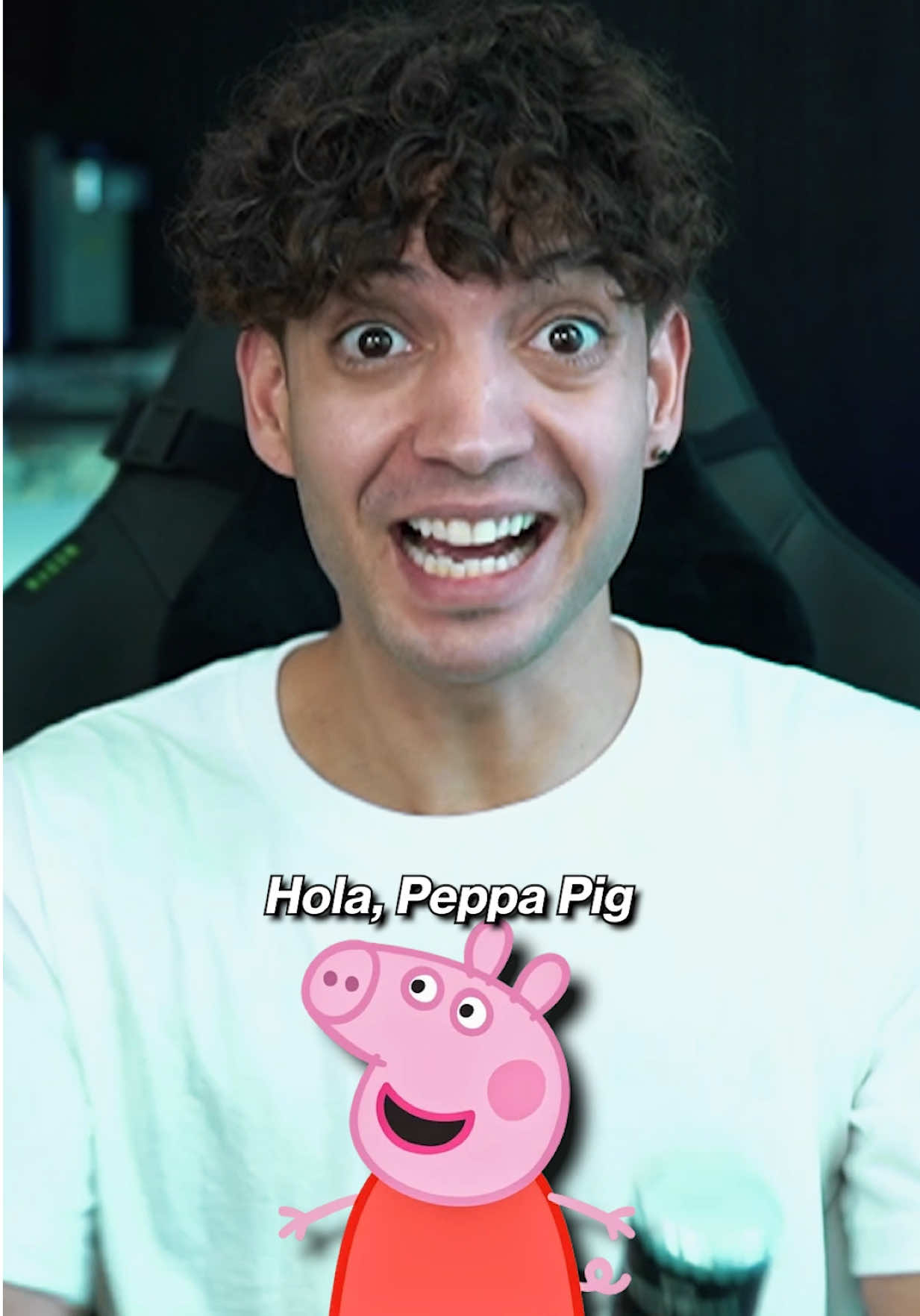 A post by @nandoweee on TikTok caption: Hola @Peppa Pig felicidades 🙌🏻🐷 #peppapig #peppa #evie #nando 