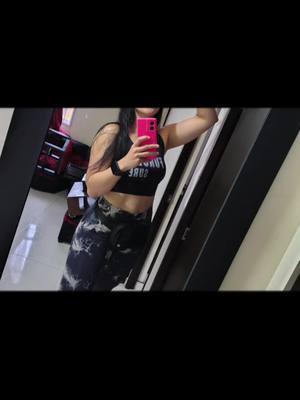 A post by @lorenaromero0311 on TikTok caption: #valorame #❤️ 
