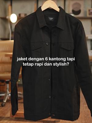 A post by @livehaf.official on TikTok caption: Definisi jaket multifungsi yang punya 6 kantong aktif! Dompet, kunci dan handphone bisa masuk tanpa bikin siluet jadi bulky👌🏻 #Livehaf #YourDailyWear #jaketpria #jaketcanvas #jaketkasual