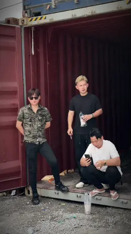 A post by @lim.kimseng on TikTok caption: #CapCut បងប្អូនខ្ញុំ🤝