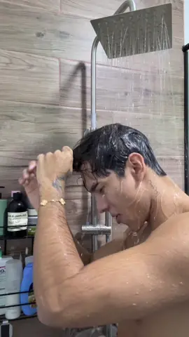 A post by @iyakhyar0v on TikTok