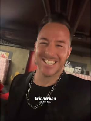 A post by @beatmoerker on TikTok caption: #erinnerung Ich liebe diese Kette…!🥰😂