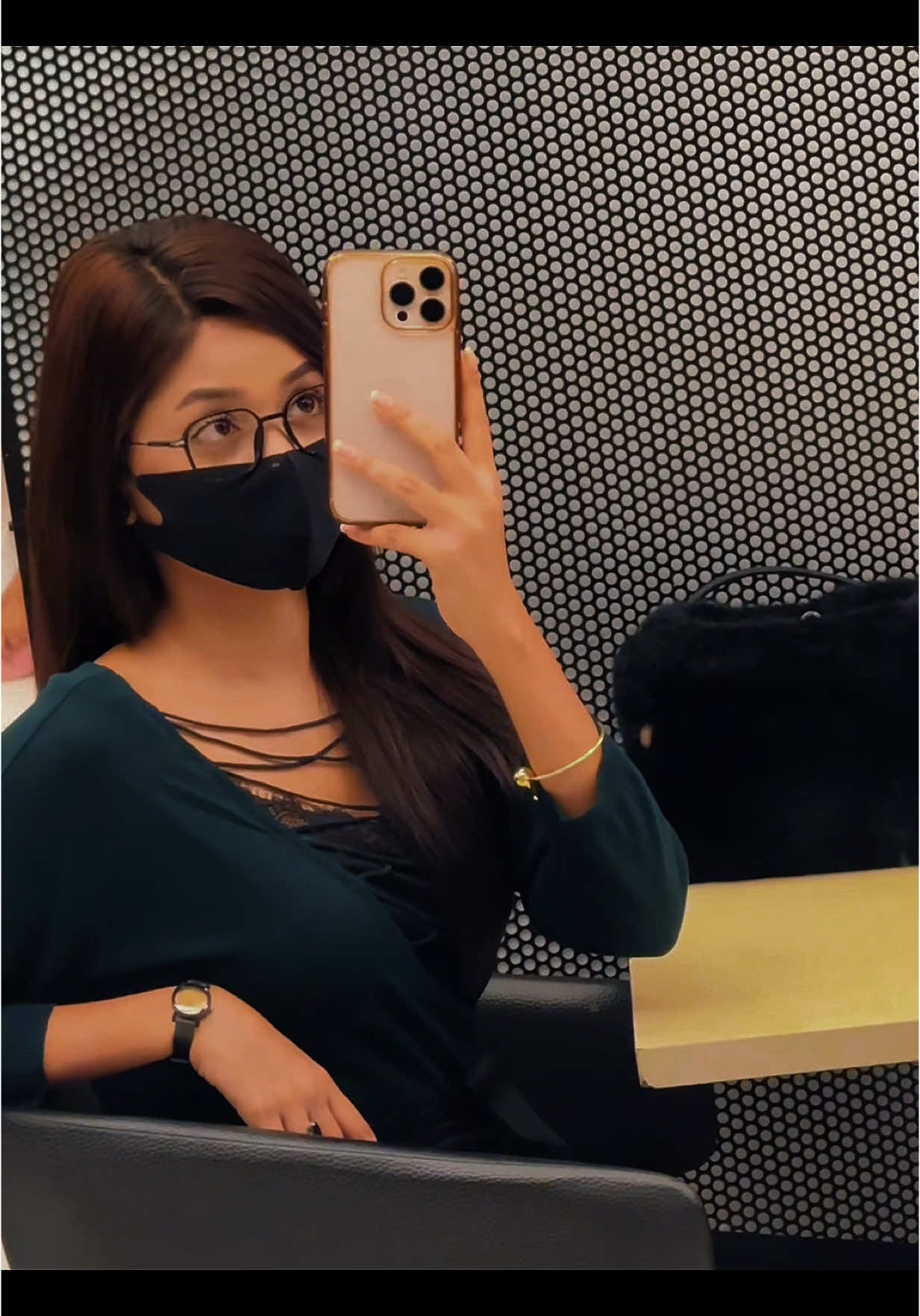 A post by @arohi_mim on TikTok