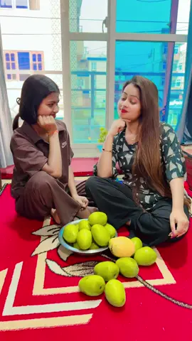 A post by @nivayadav88backup on TikTok caption: Kuch vi😁🤣 @Biva Yadav #foryou #nivayadav88 #villagers #parentslove 