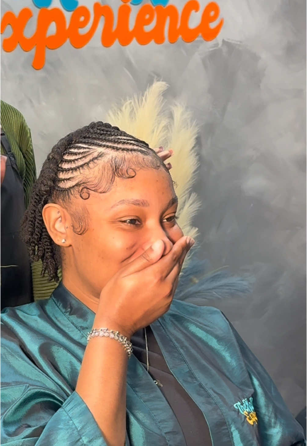 A post by @thekainoirexperience on TikTok caption: I know it’s summer and yall wanna run and get braids, but don’t lose the process you’ve made on your hair! Everyone is not a candidate for braids so try to find natural braid styles that won’t damage your hair and will also allow you a small break from your weekly styling! • • • #houston #houstonstylist  #htxstylist  #houstonhairstylist #houstonsilkpress #htxsilkpress #houstoncolorist #htxcolorist #houstonhairdye #houstoncolorspecialist #naturalhair #naturalhairinspo #hairinspo 