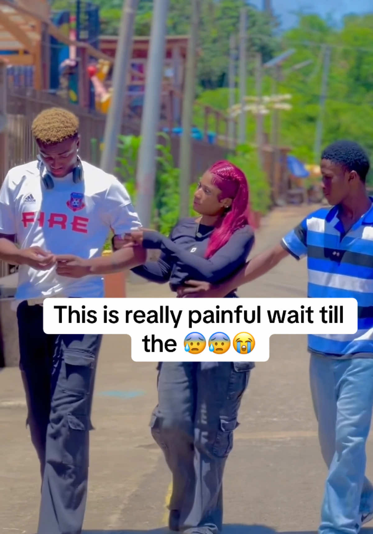 A post by @zillazainnie on TikTok caption: This is really painful wait till the end 😰😰😰😰🇸🇱