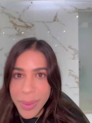 A post by @karleshion41 on TikTok caption: Me operé los labios después de un año intentando buscar otra solución sin encontrar ninguna ✨🙌🏼. Aquí el procedimiento [Insta:@KARLESHION #Belleza #CuidadoPersonal #Cosmetica
