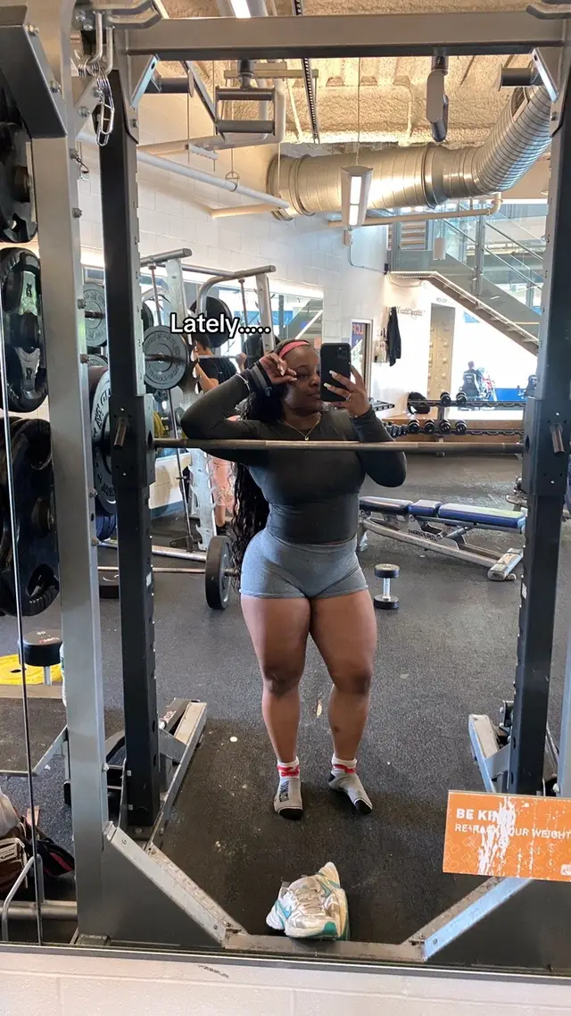 A post by @qdaedae on TikTok caption: Gym has treated me so well of course…..Fitness is going to be a bit more adventurous this summer…. #gymgirl #gymmotivation #girlswholift #glutesworkout #gymtok #quads 