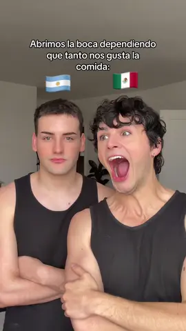 A post by @andrewlarranaga on TikTok caption: Que rica es la comida Mexicana 🇲🇽❤️ jajaja @LeeanSalinas 