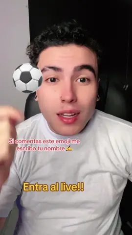 A post by @jorgesalazaryt on TikTok caption: Entra al live!! Cuál otro nombre escribo? ✍️👚