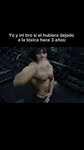 A post by @daddy.aioli on TikTok caption: Conozco a varios que los han prohibido ir al gym 🥲 #gym #fitness 