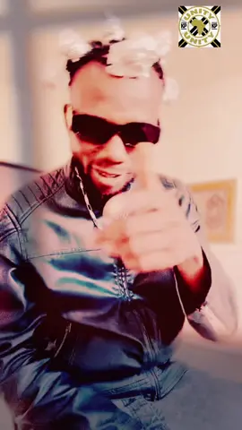 A post by @ on TikTok caption: -là #sonikarahoroyaharu🇲🇷🇬🇲🇸🇳🇲🇱 #soninkara🇸🇳🇲🇱🇲🇷🇬🇲🇬🇳 #itraore895 @KP UNITY® @waralafia1 @Trâoré Dabÿ #cejour-là 