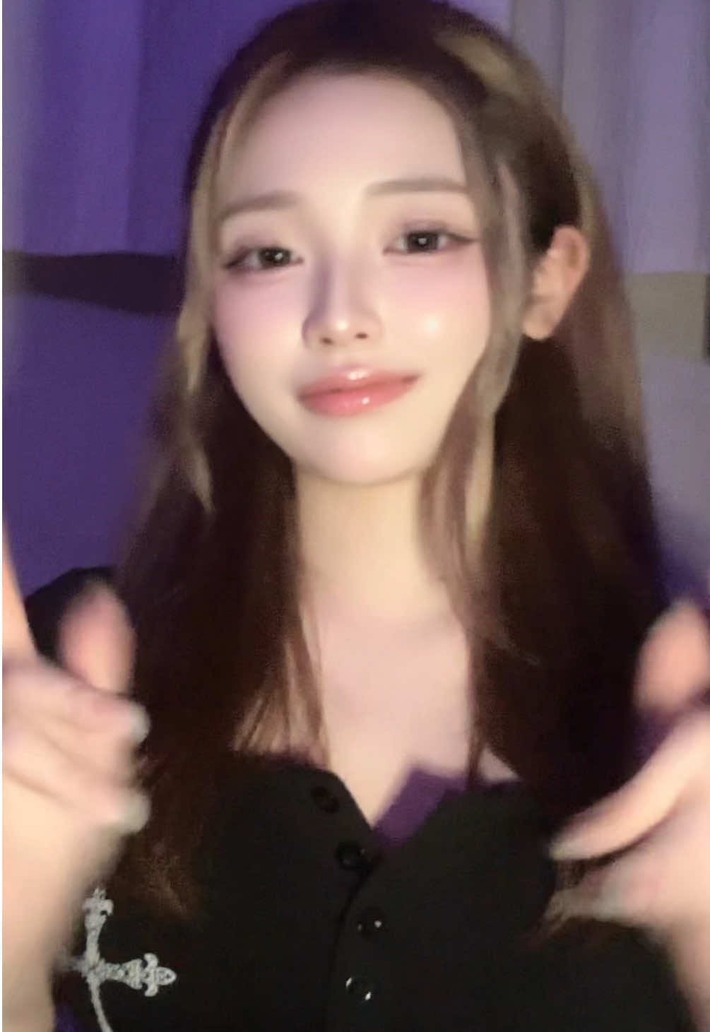 A post by @nenemonsterr on TikTok caption: まだサブスク入ってないの？🩷#ねねモンスター #サブスク 