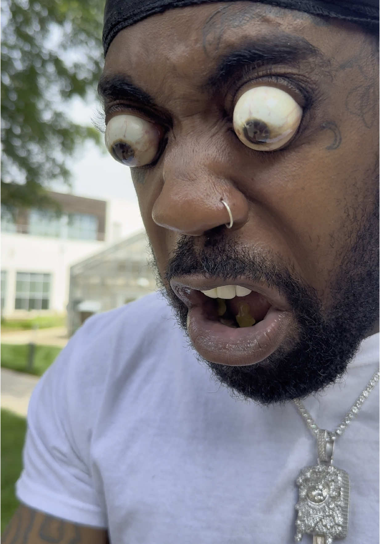 A post by @chefboybonez on TikTok caption: PAUSE 👀