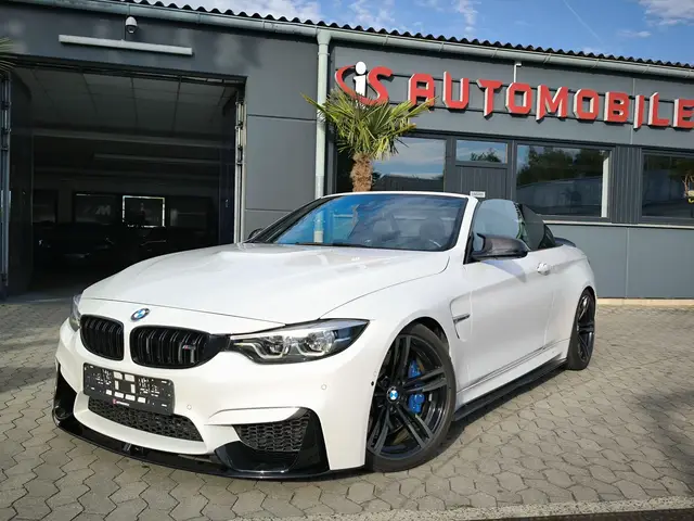A post by @isautomobile3 on TikTok caption: #isautomobile #auto #fyp #m4 #m4cabrio 
