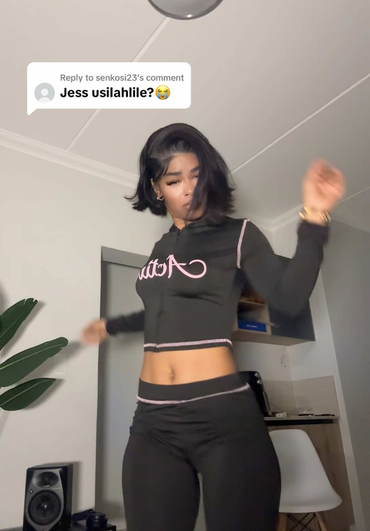 A post by @jessicamashaba20 on TikTok caption: Replying to @senkosi23 never Chommy HOW?🤭