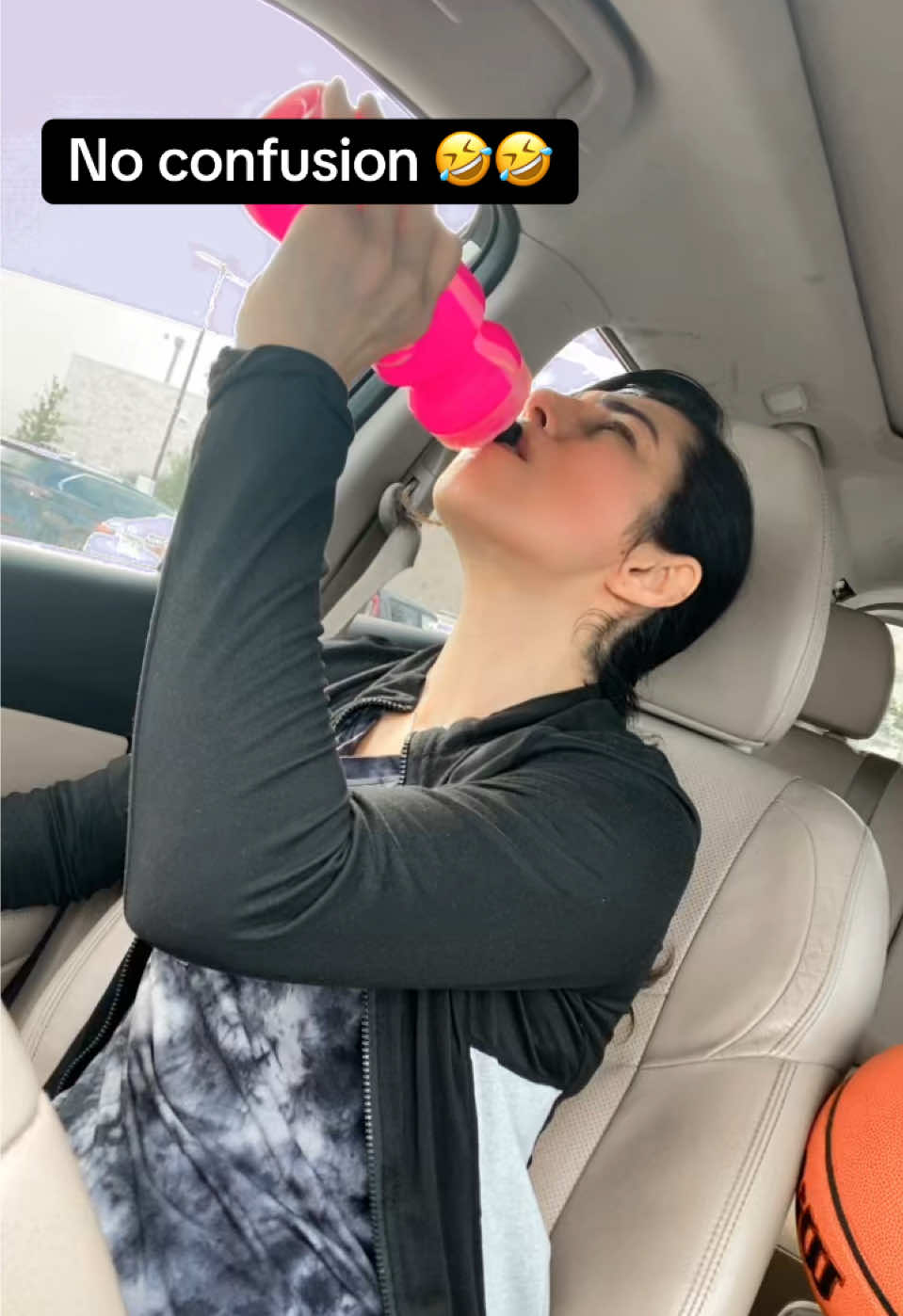 A post by @rubyyyk on TikTok caption: No confusion ..🤣🤣🤣#ruby_k#dialogue#unfreezemyacount#actingwars#fyp#funnyvideos 