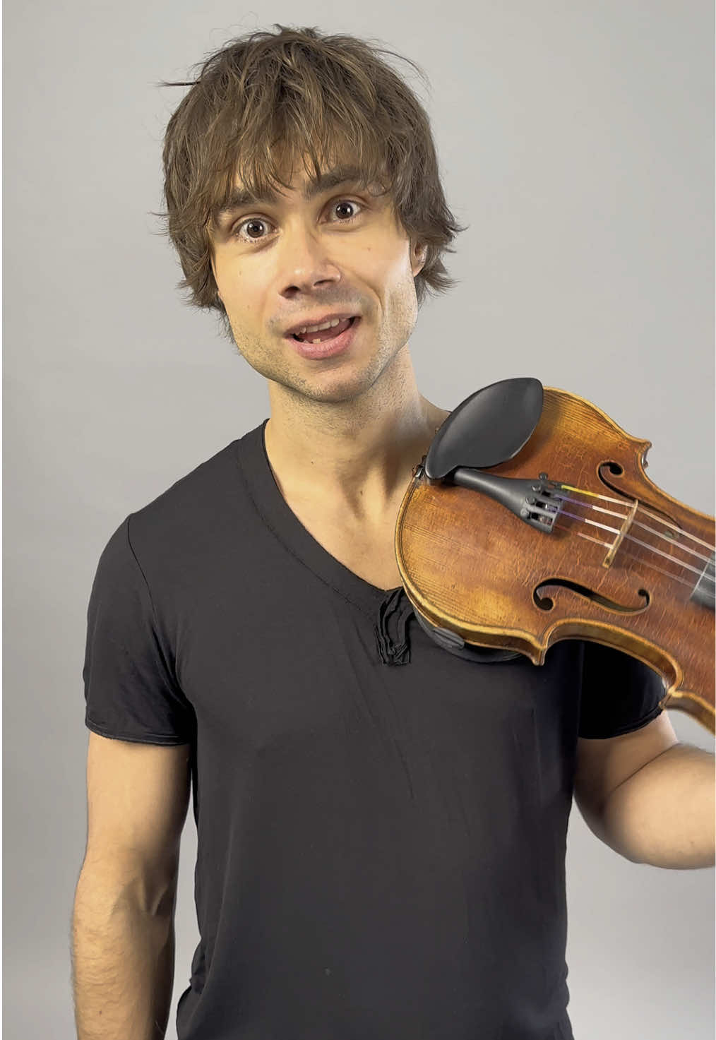 A post by @alexrybakofficial on TikTok caption: Into A Fantasy 🌈🎻 violin bow can be found at corusshop.com 🏆 #violin #eurovision #alexanderrybak #violinbows 
